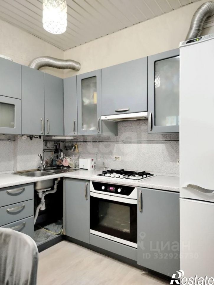 3-комн квартира улица Маланова, 6/1а,  д. 6/1а