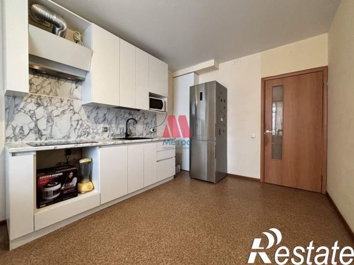 3-комн квартира Ветеранов улица, д.36