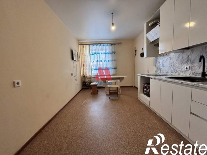 3-комн квартира Ветеранов улица, д.36