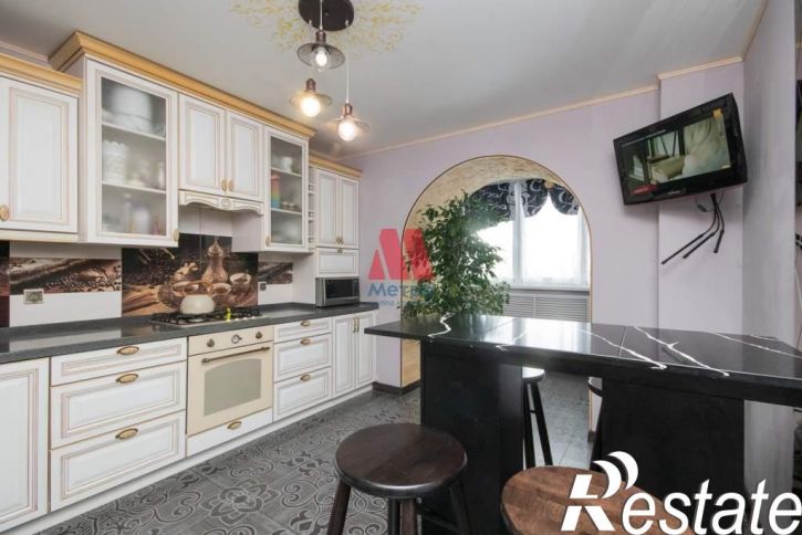 3-комн квартира Шавырина проезд, д.14к2