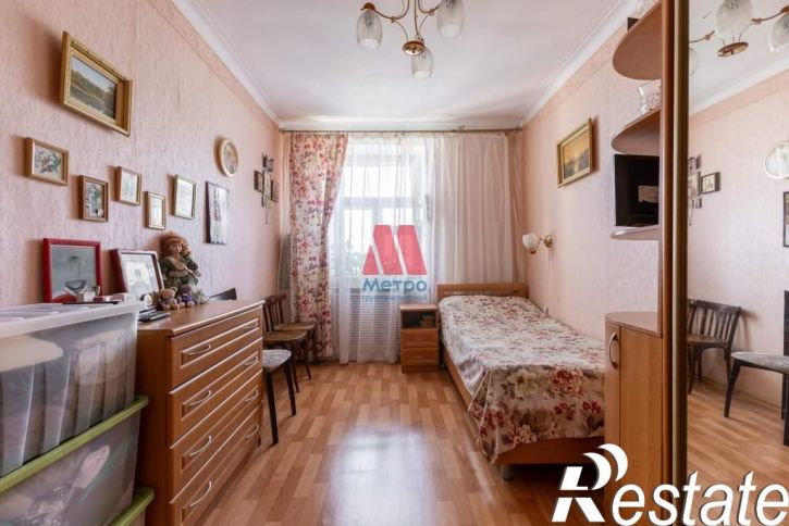 4-комн квартира Республиканская улица, д.45