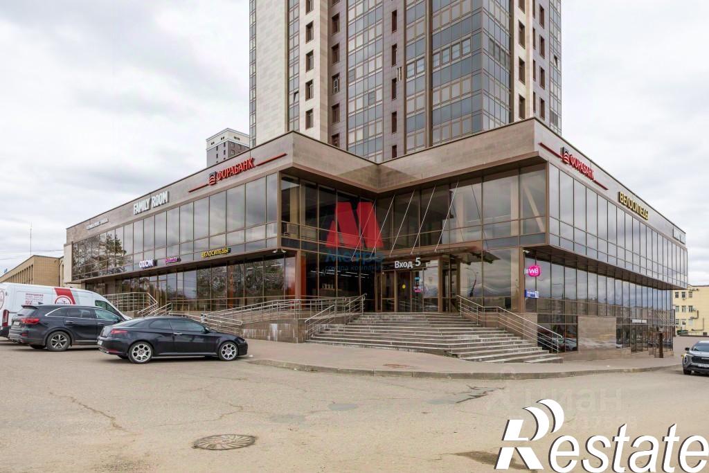 Сдать торговое помещение за 424 800 рублей на Московский проспект, 78