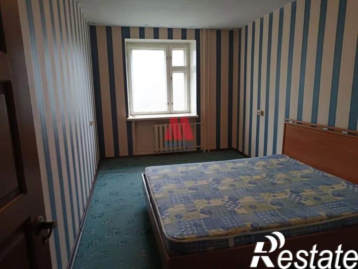2-комн квартира Короленко улица, д.30
