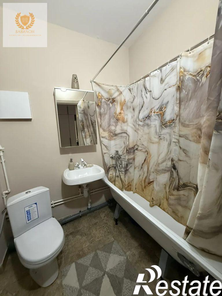 Купить квартиру за 5 400 000 рублей на Александра Додонова ул, 2к2