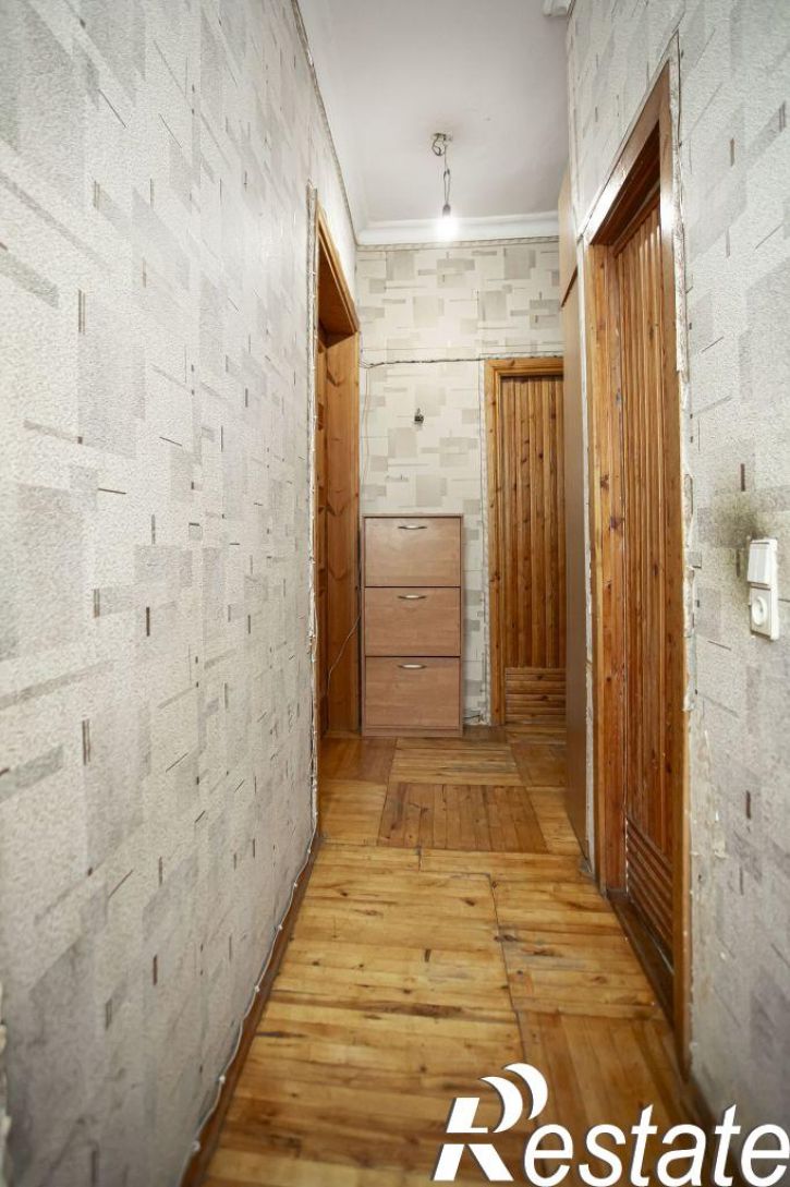 3-комн квартира Рыкачева ул, 4/7