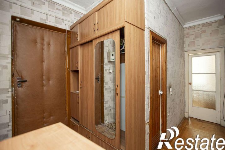 3-комн квартира Рыкачева ул, 4/7