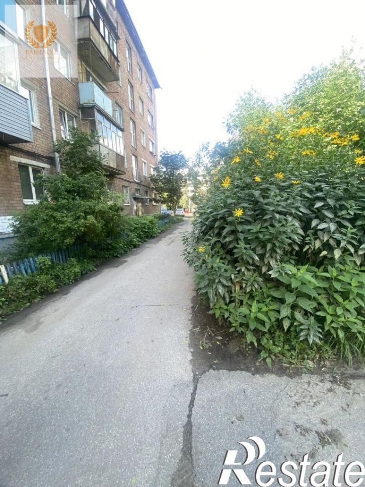 2-комн квартира Чкалова ул, 45