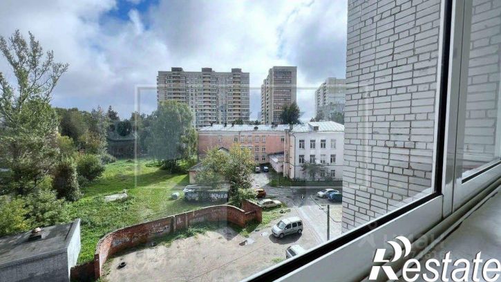 2-комн квартира Угличская улица, 74,  д. 74