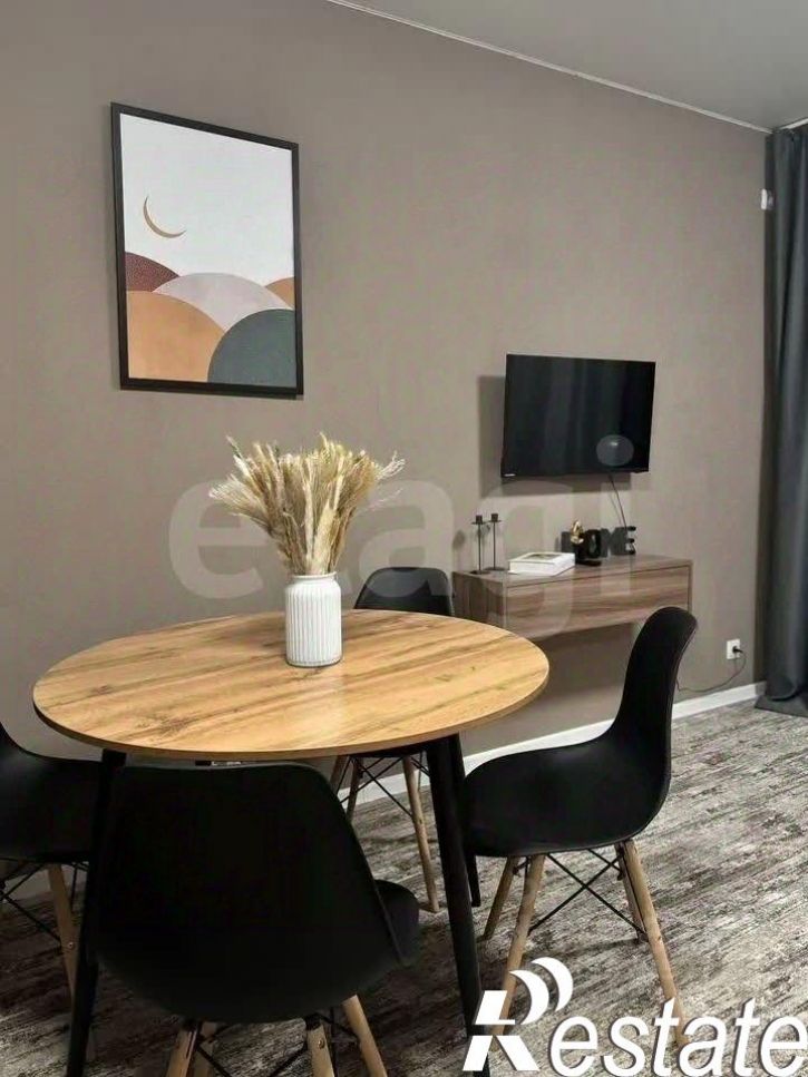 2-комн квартира улица Лескова, 38,  д. 38