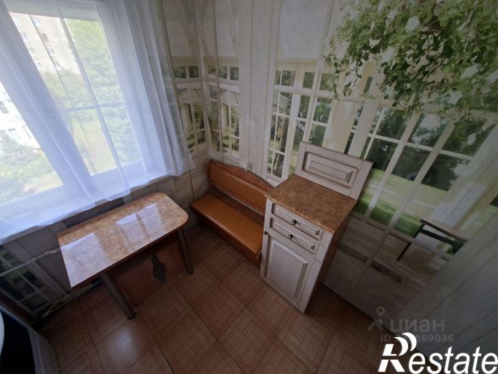 2-комн квартира улица Панина, 19,  д. 19