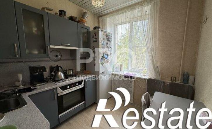 3-комн квартира улица Маланова, 6/1а,  д. 6/1а