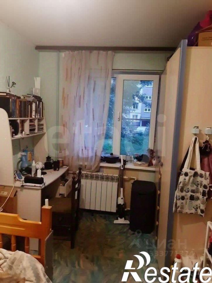 4-комн квартира улица Громова, 10,  д. 10