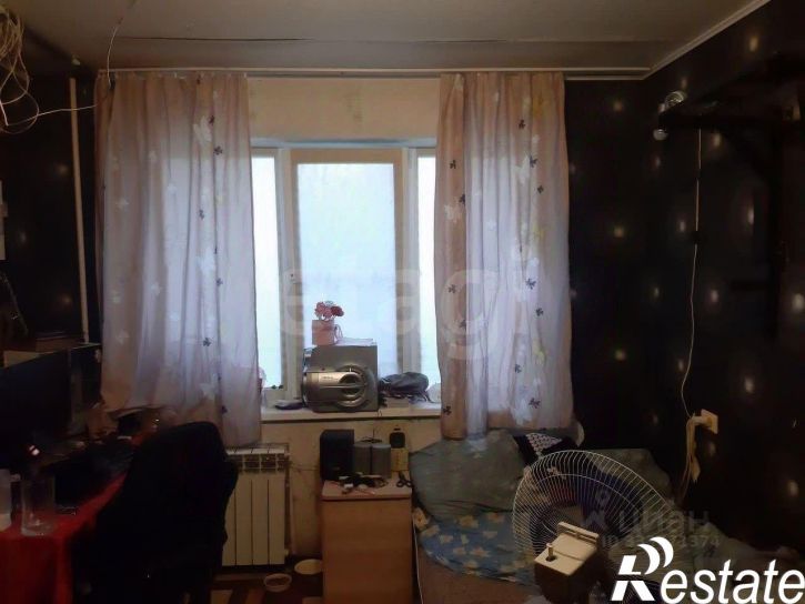 4-комн квартира улица Громова, 10,  д. 10