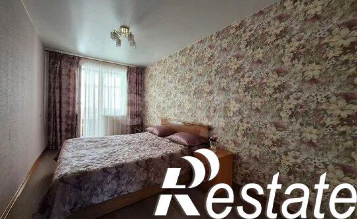 3-комн квартира улица Труфанова, 29 к4,  д. 29 к4