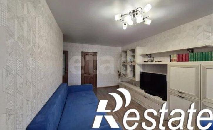 3-комн квартира улица Труфанова, 29 к4,  д. 29 к4