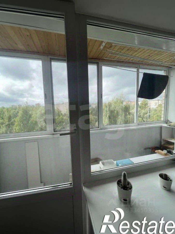3-комн квартира улица Ньютона, 63 к5,  д. 63 к5