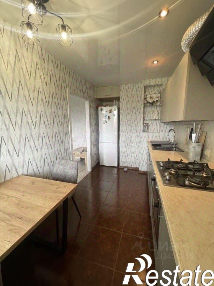 3-комн квартира улица Ньютона, 63 к5,  д. 63 к5