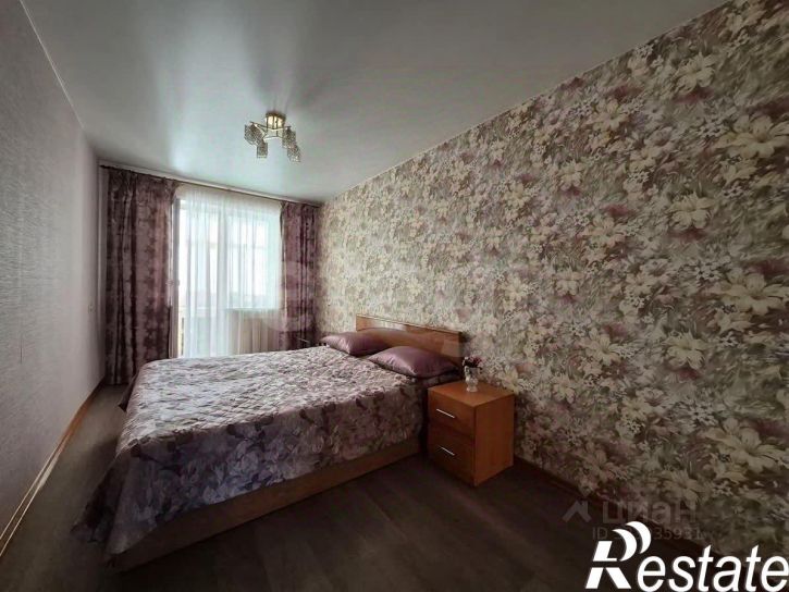 3-комн квартира улица Труфанова, 29 к4,  д. 29 к4