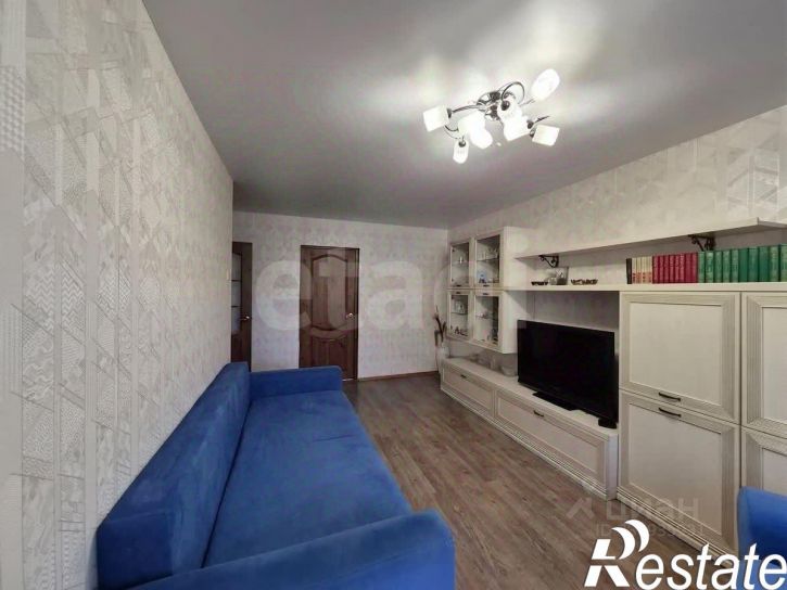 3-комн квартира улица Труфанова, 29 к4,  д. 29 к4