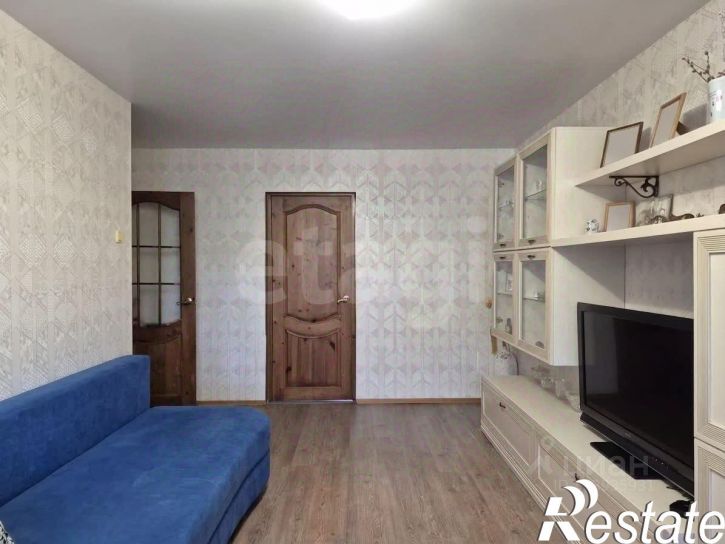 3-комн квартира улица Труфанова, 29 к4,  д. 29 к4