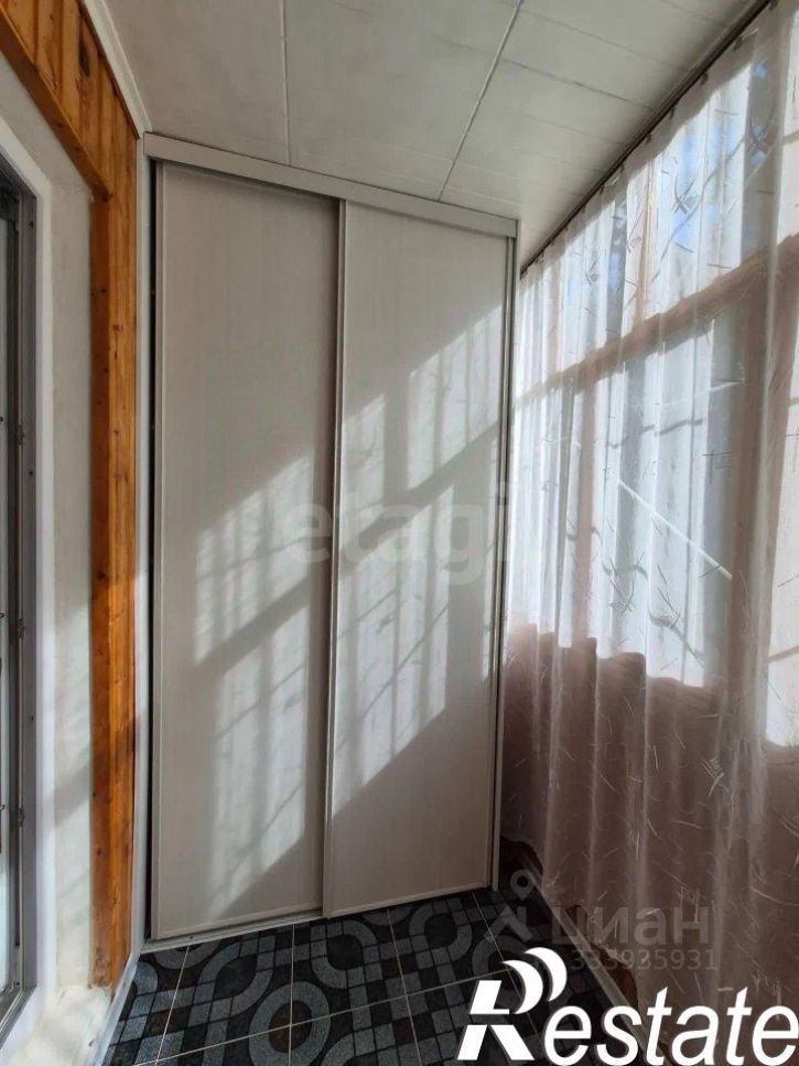 3-комн квартира улица Труфанова, 29 к4,  д. 29 к4