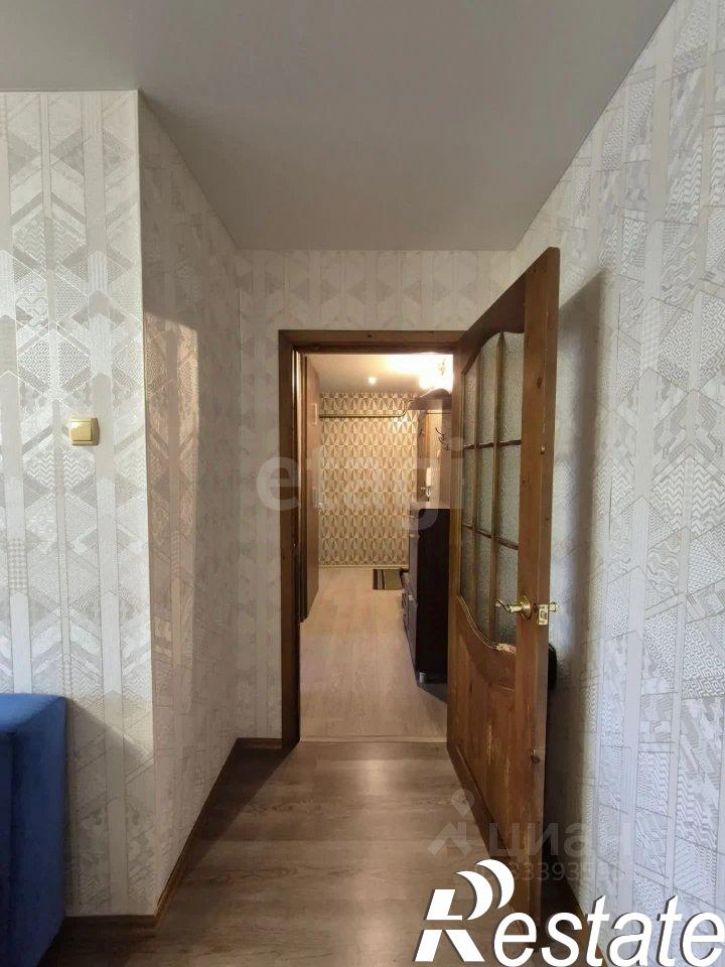 3-комн квартира улица Труфанова, 29 к4,  д. 29 к4