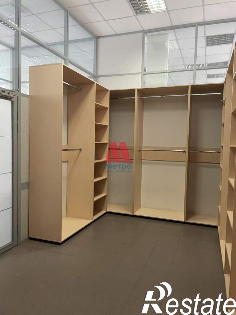 Сдать офис, помещение под офис за 792 390 рублей на Свободы улица, д.97