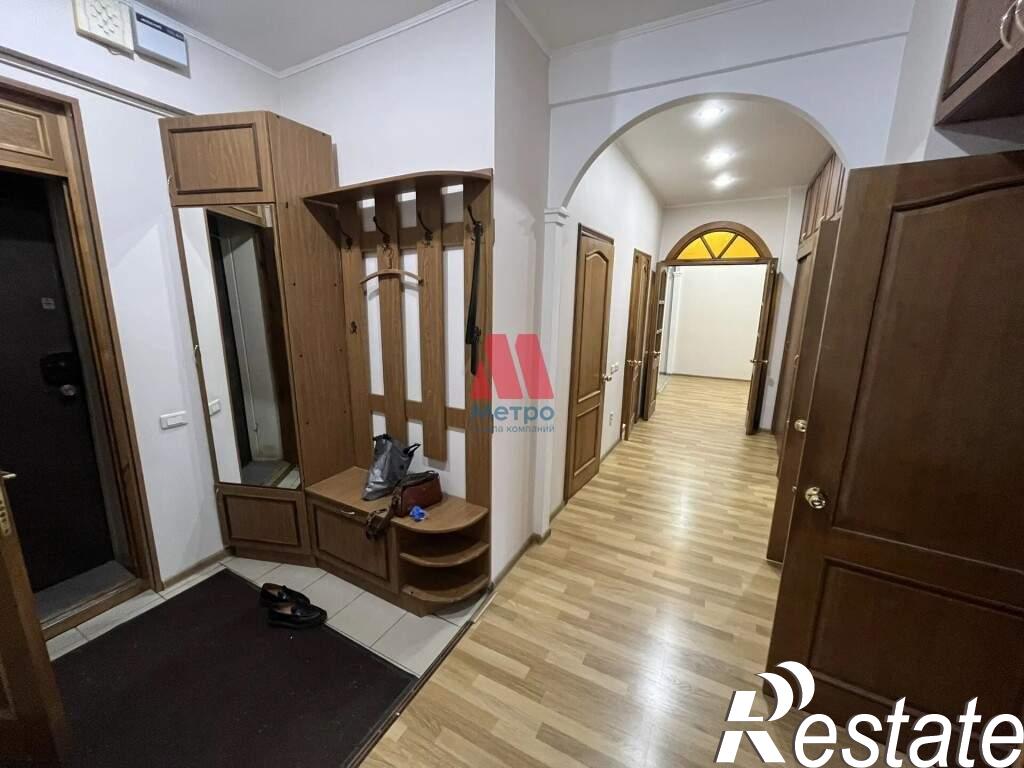 Сдать квартиру за 50 000 рублей на Чкалова улица, д.24/24