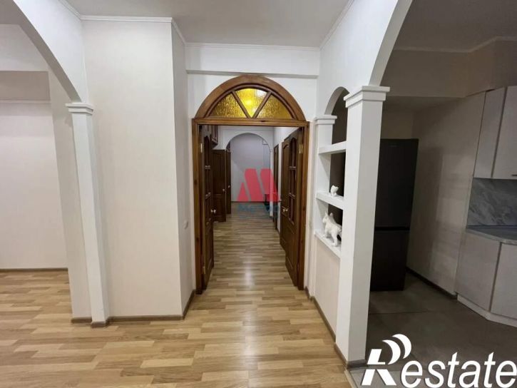 3-комн квартира Чкалова улица, д.24/24