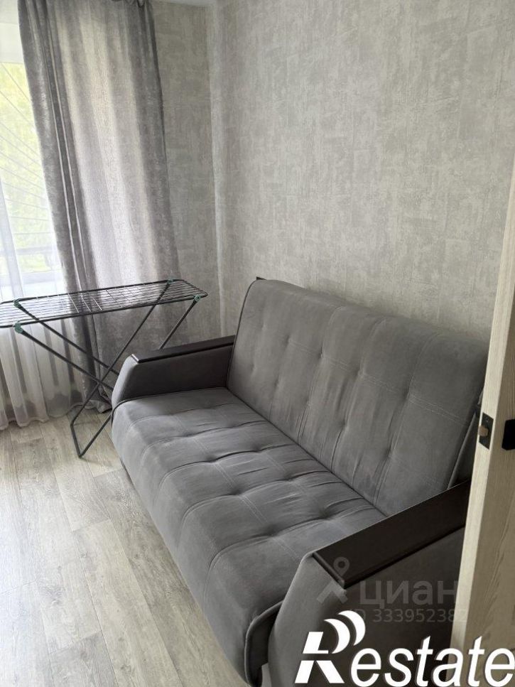 3-комн квартира улица 8 Марта, 11,  д. 11