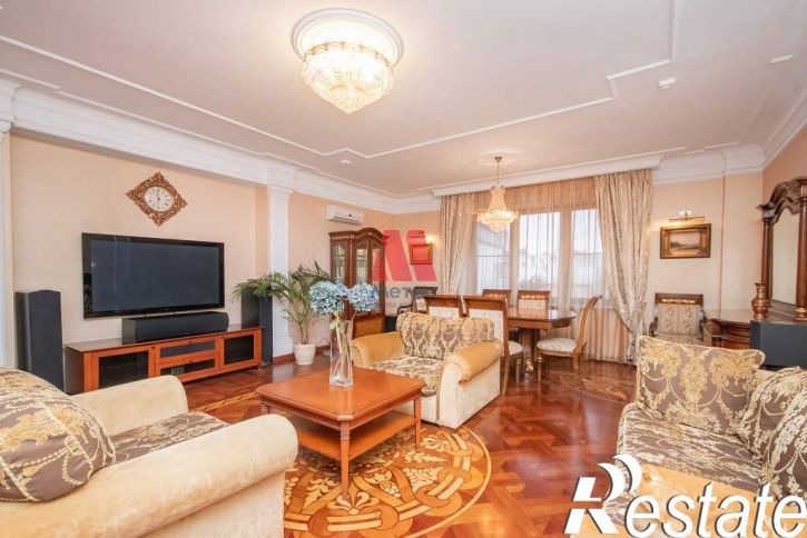 4-комн квартира Ушинского улица, д.6а