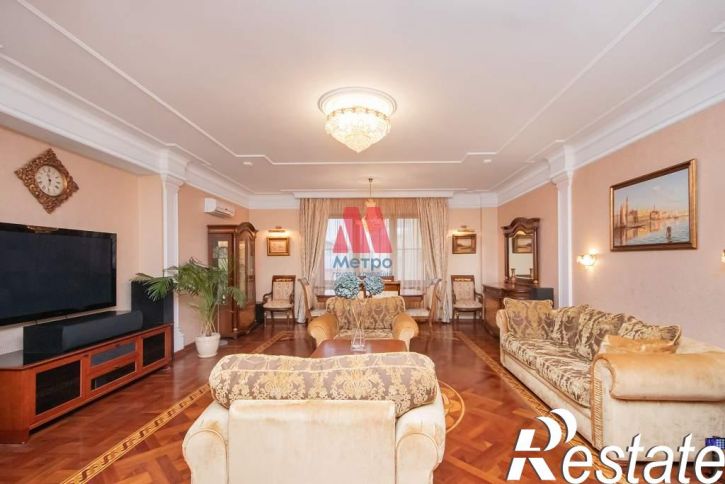 4-комн квартира Ушинского улица, д.6а