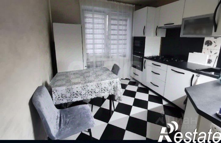 2-комн квартира улица Калинина, 39 к3,  д. 39 к3