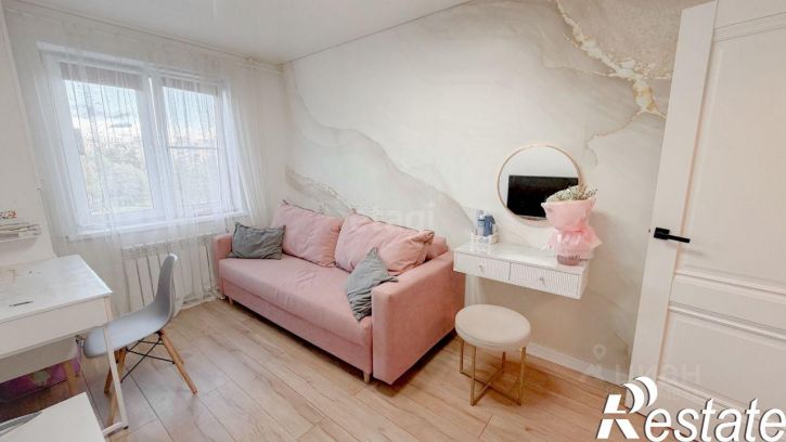 2-комн квартира улица Труфанова, 29 к4,  д. 29 к4