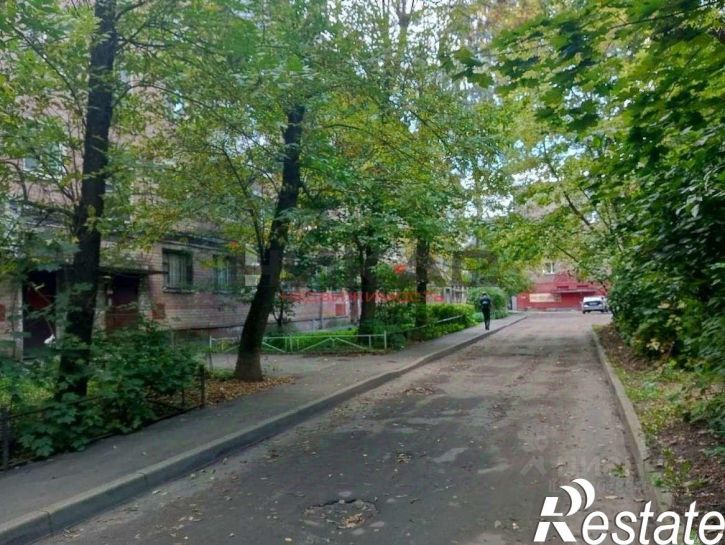 2-комн квартира улица Титова, 16,  д. 16