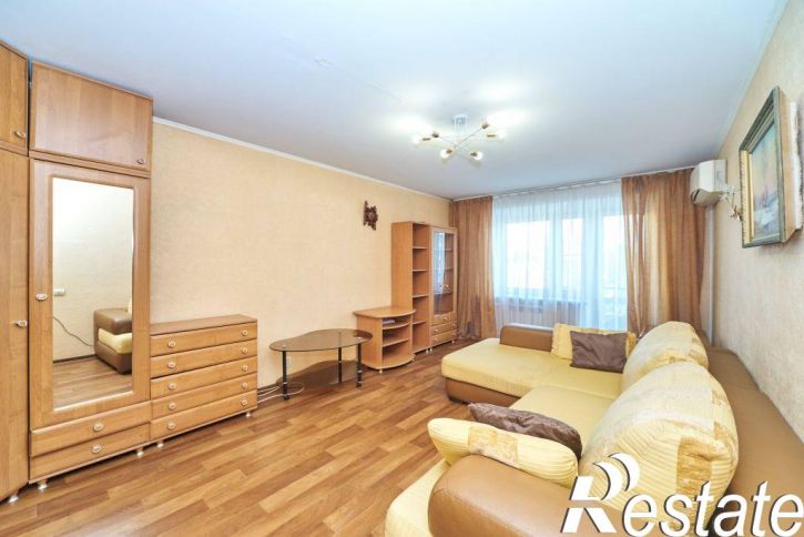 1-комн квартира Свердлова ул, 45