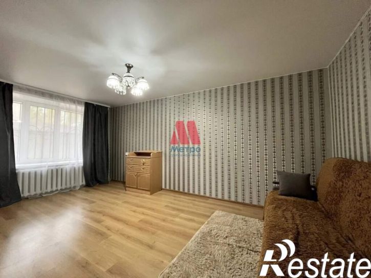 2-комн квартира Александра Невского улица, д.15
