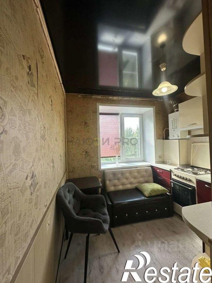 2-комн квартира улица 8 Марта, 12,  д. 12