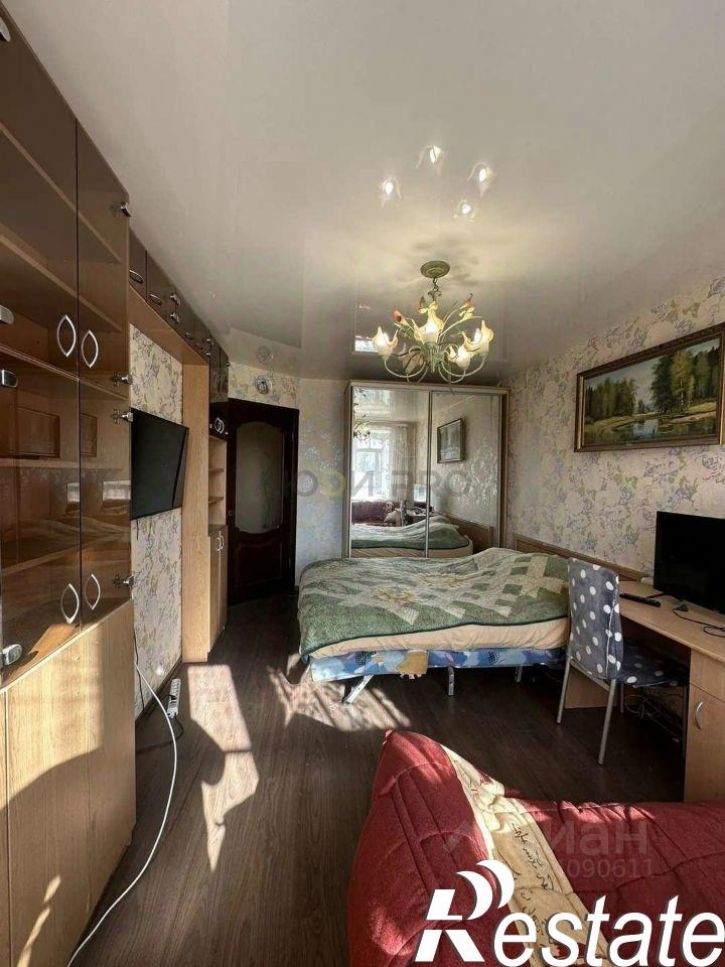 2-комн квартира улица 8 Марта, 12,  д. 12