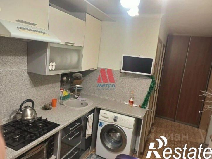2-комн квартира Красноборская улица, 31,  д. 31