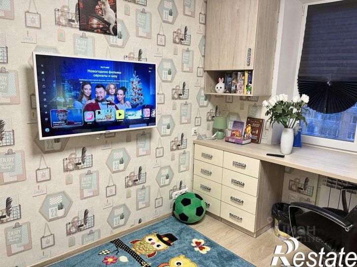 3-комн квартира улица Космонавтов, 21,  д. 21
