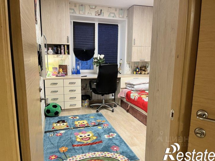 3-комн квартира улица Космонавтов, 21,  д. 21