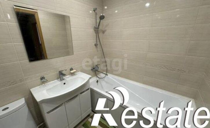 3-комн квартира улица Слепнёва, 17,  д. 17