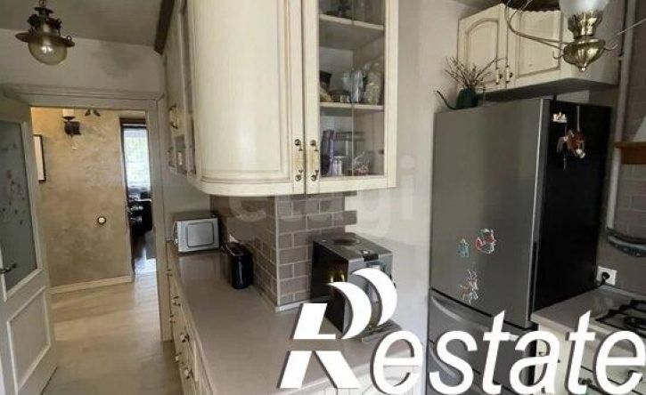 3-комн квартира улица Слепнёва, 20,  д. 20