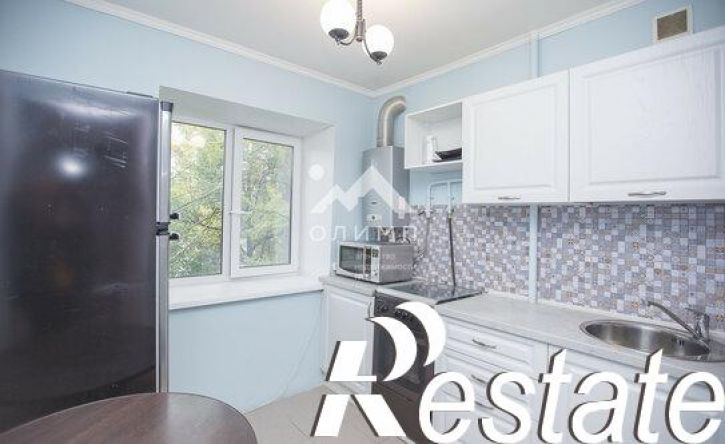 2-комн квартира улица Жукова, 32,  д. 32