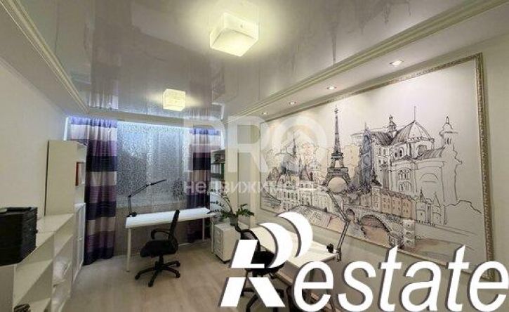 3-комн квартира улица Чехова, 17 к2,  д. 17 к2