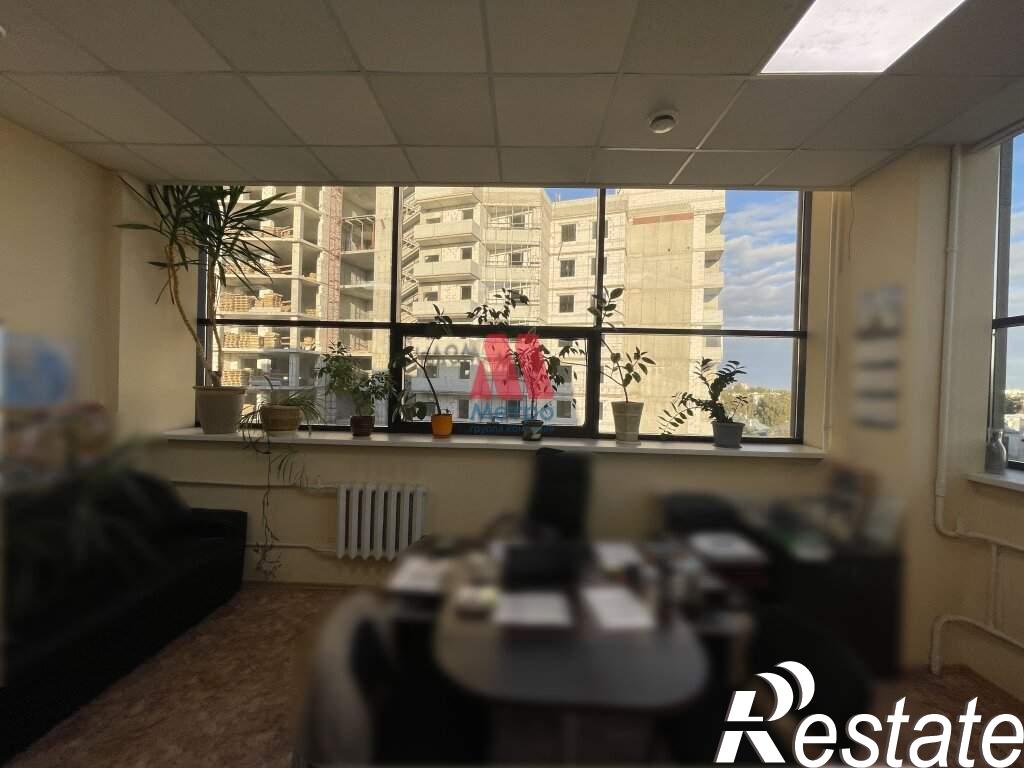 Сдать офис, помещение под офис за 90 000 рублей на Победы улица, д.6