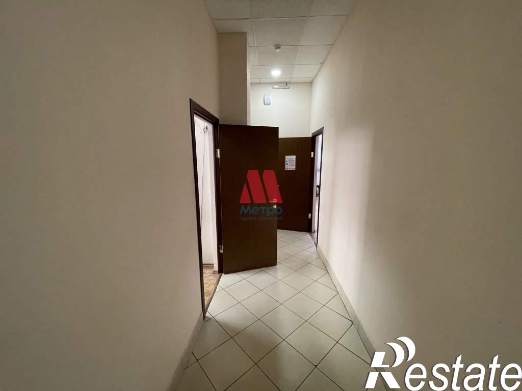 Сдать офис, помещение под офис за 90 000 рублей на Победы улица, д.6
