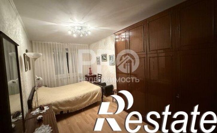 2-комн квартира улица Ньютона, 63 к4,  д. 63 к4