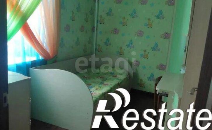 4-комн квартира улица Калинина, 23,  д. 23